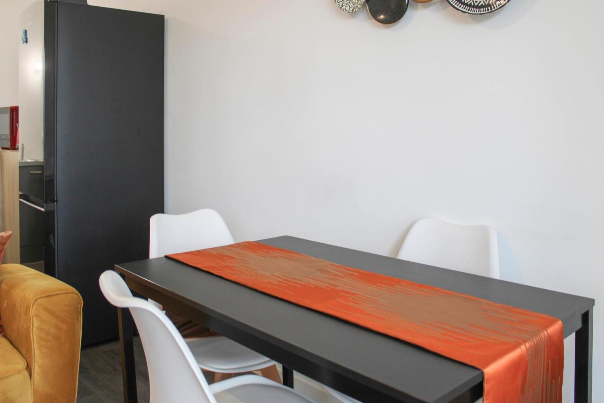Appartement Charming T2 Near The Basilica Of Saint-Denis Extérieur photo