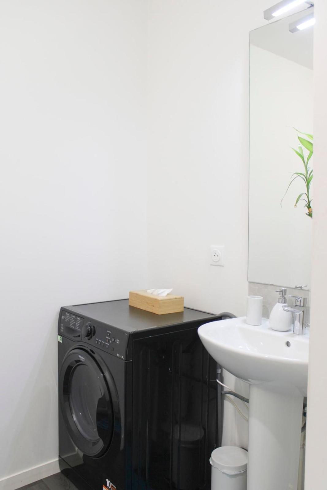 Appartement Charming T2 Near The Basilica Of Saint-Denis Extérieur photo